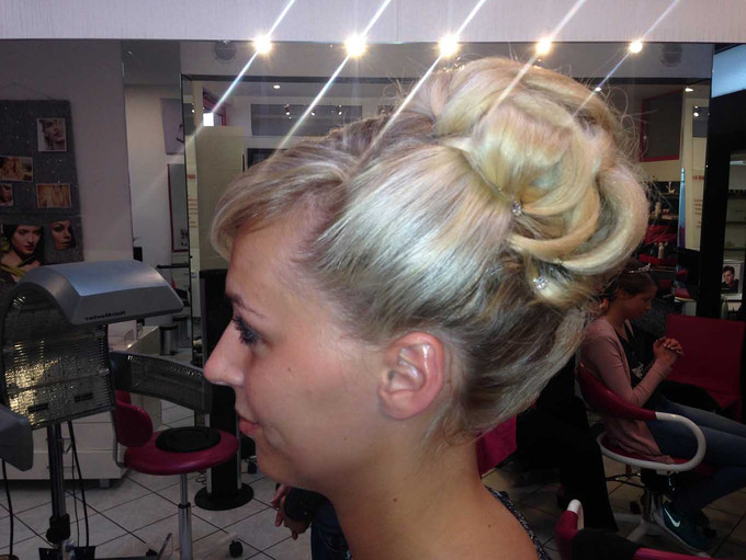 friseur-Prinz, Isabell - Königswinter-Steckfrisuren-37.jpg